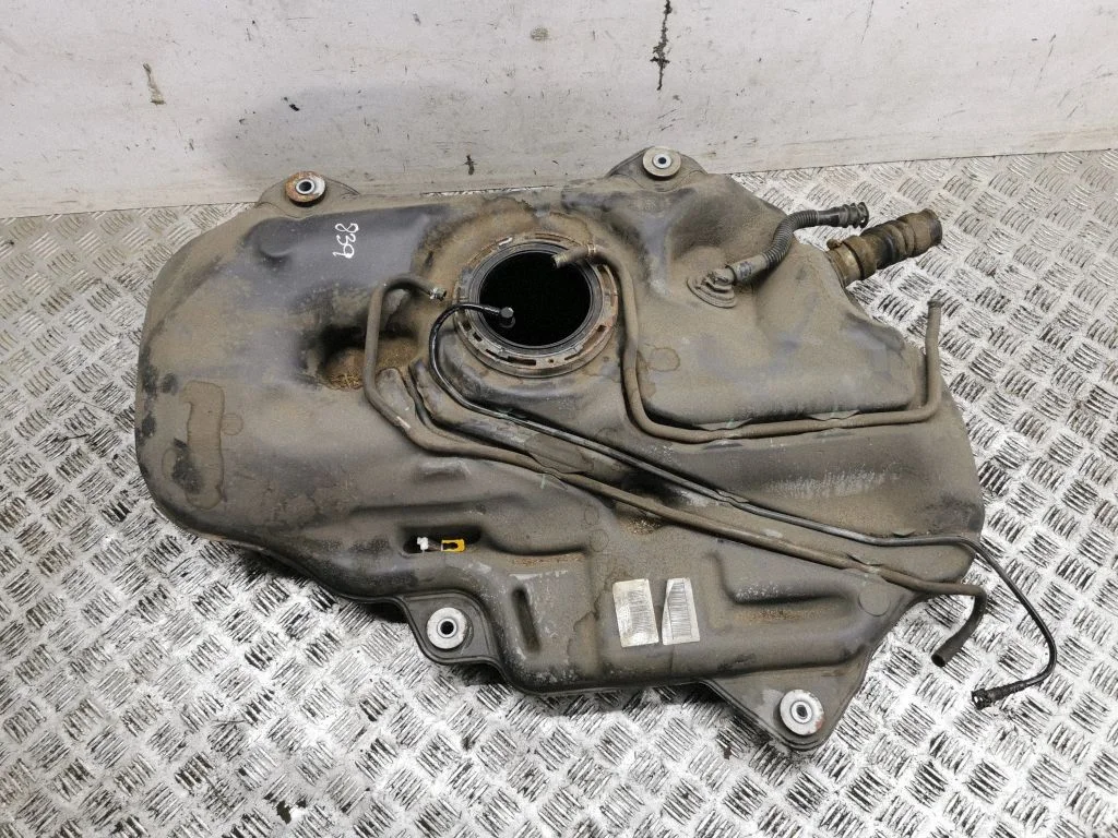 Fuel tank – Toyota C-HR I (2016-2023)