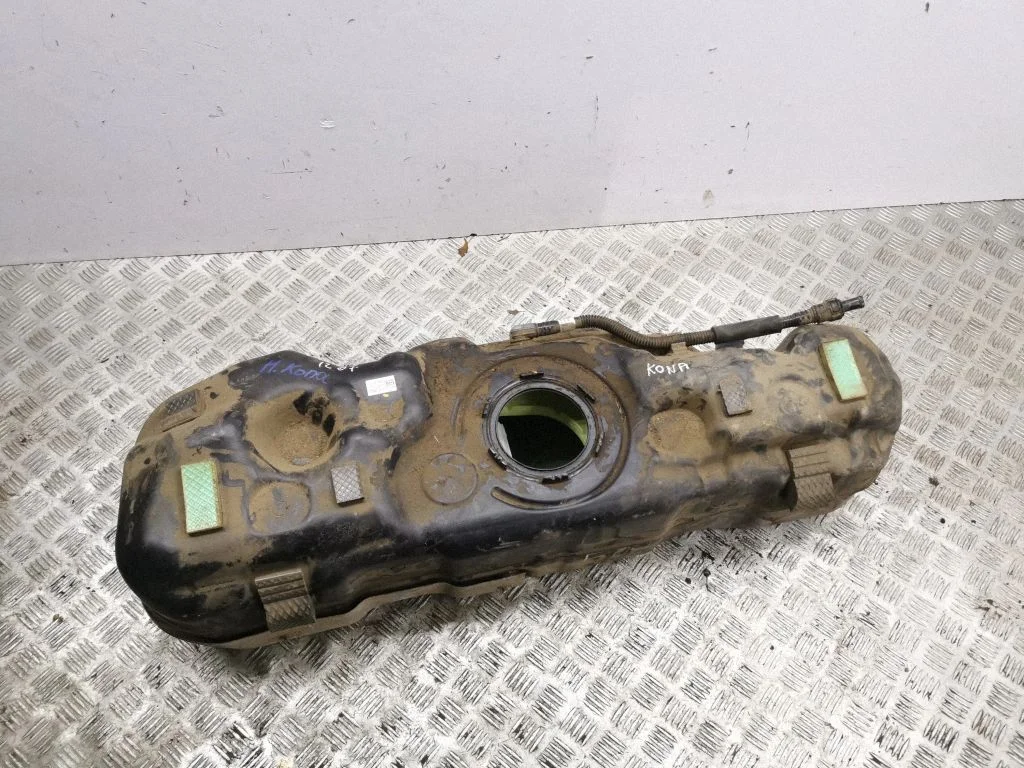 Kütusepaak 31171CM000