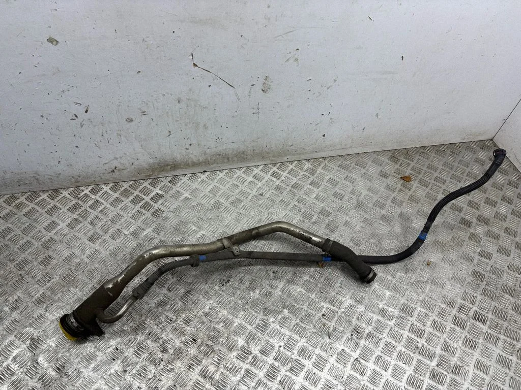 Fuel tank filler neck pipe BJ329032GA