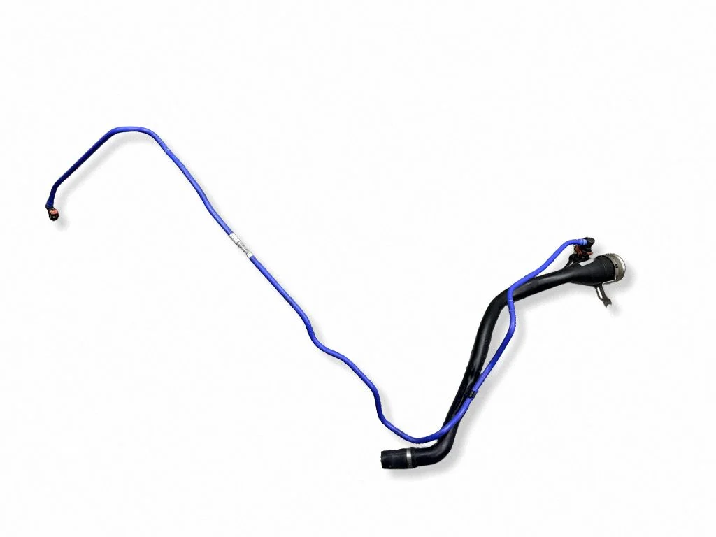 Fuel tank filler neck pipe 8741459