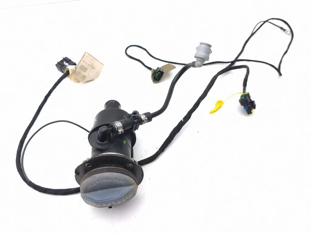 Kütusepaagi täitetoru LS290204