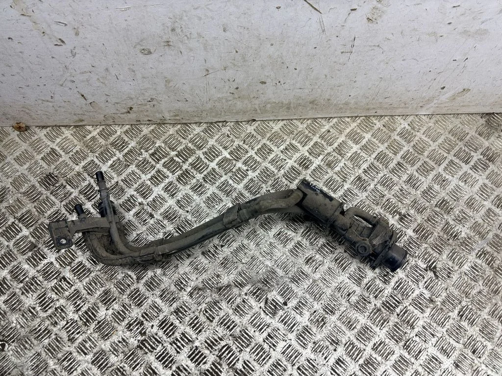 Fuel tank filler neck pipe