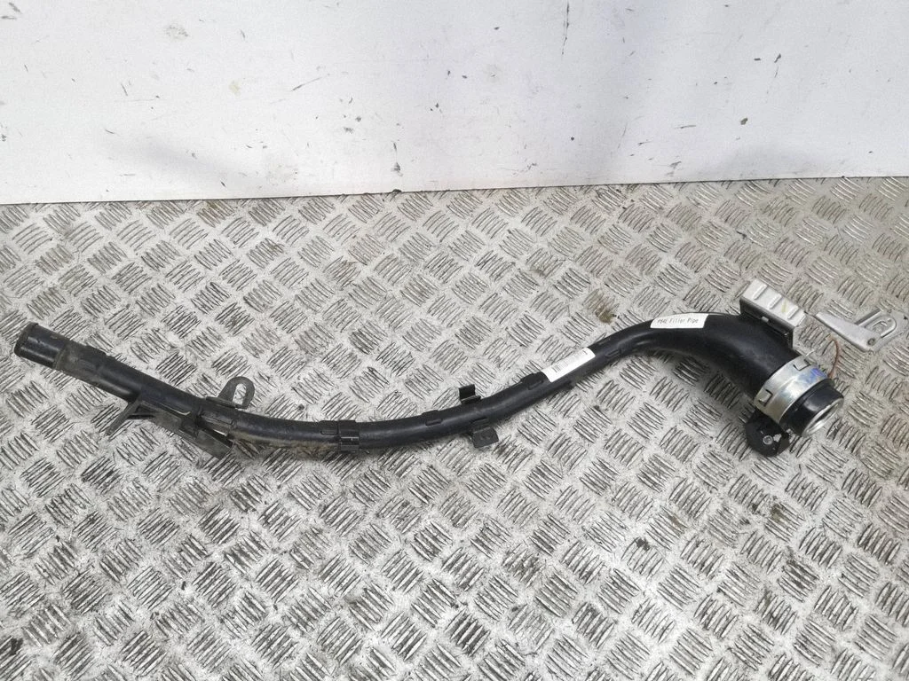 Fuel tank filler neck pipe