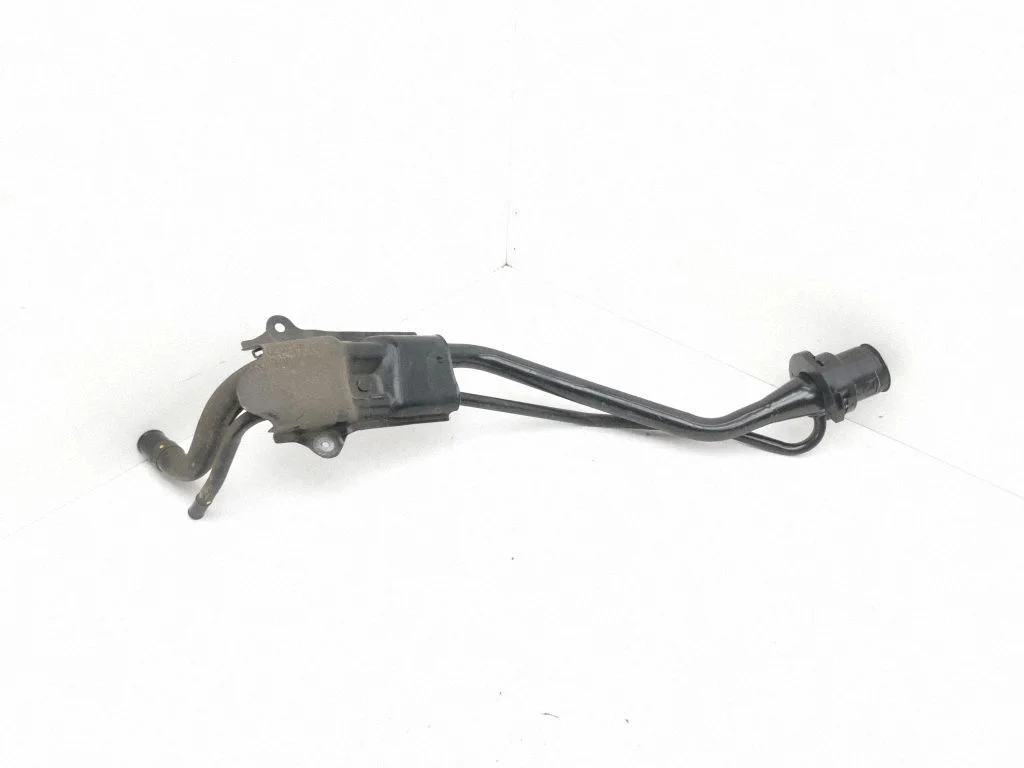 Fuel tank filler neck pipe