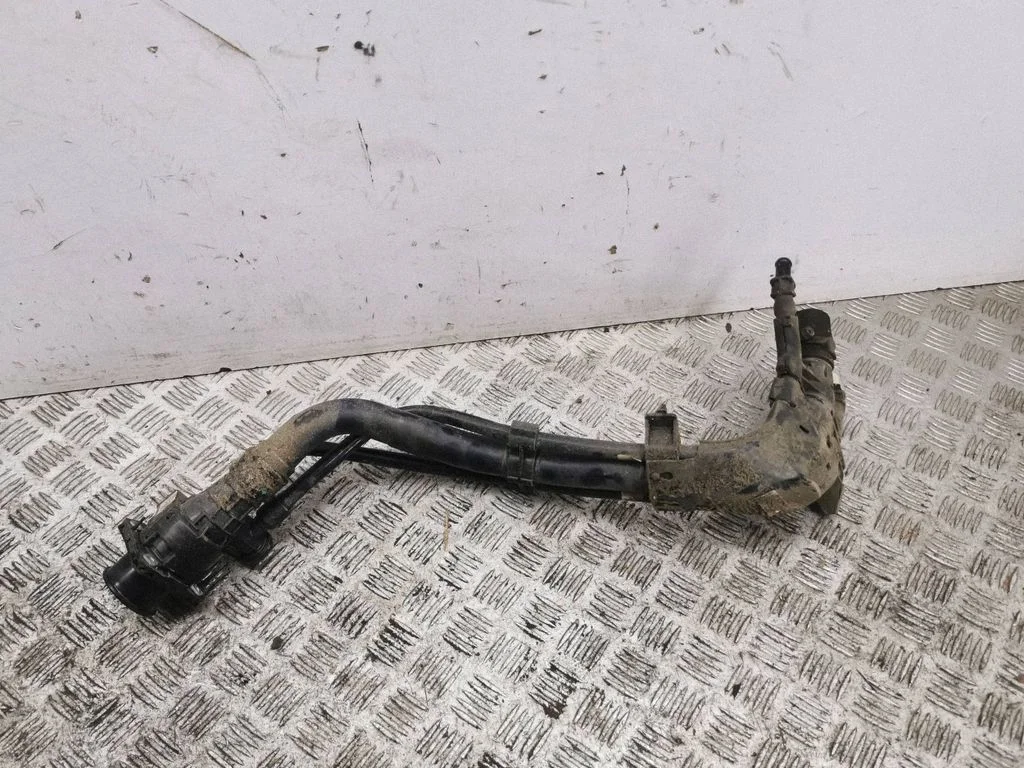 Fuel tank filler neck pipe