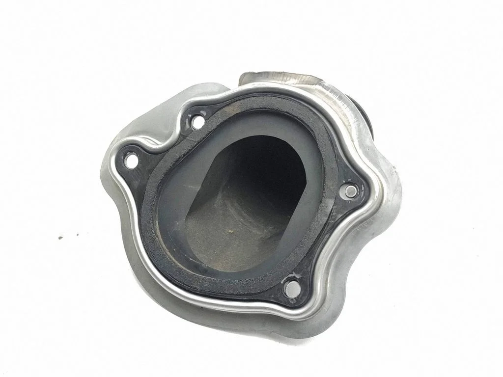 Fuel tank filler neck pipe