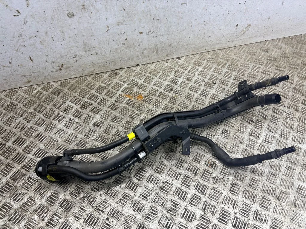Fuel tank filler neck pipe
