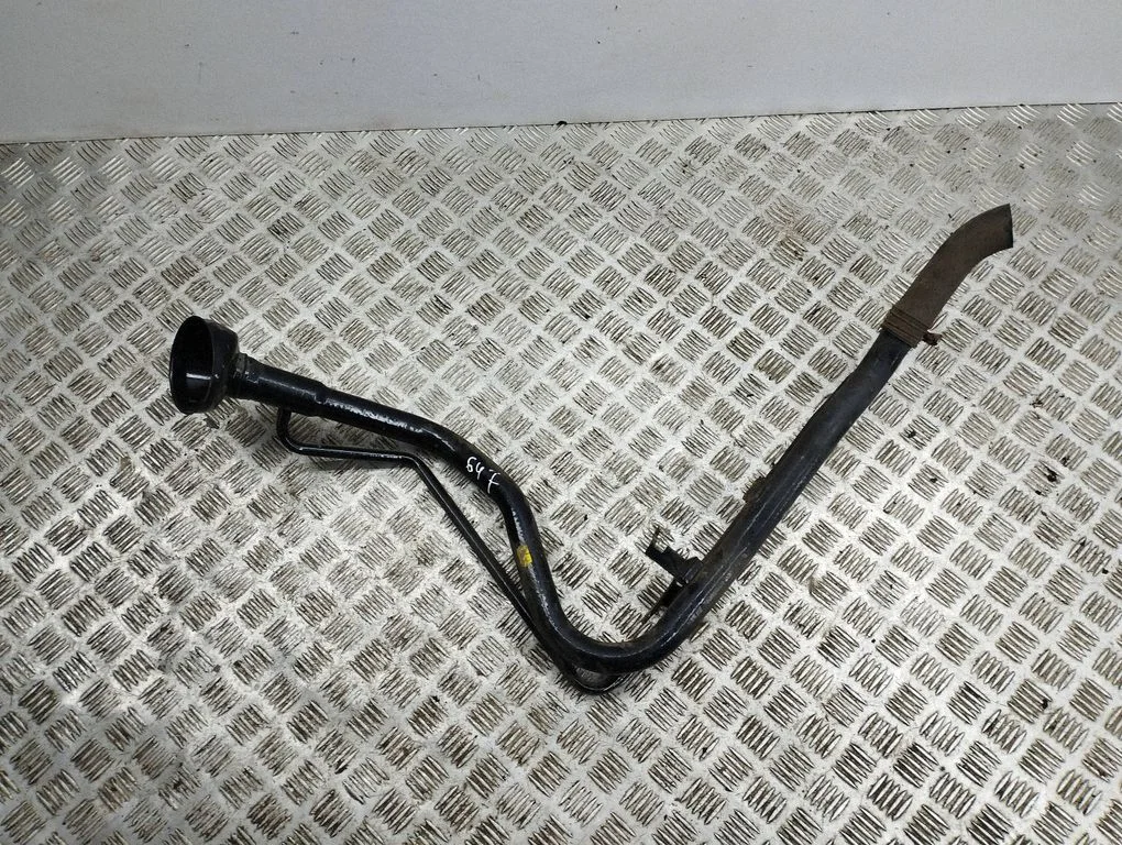 Fuel tank filler neck pipe