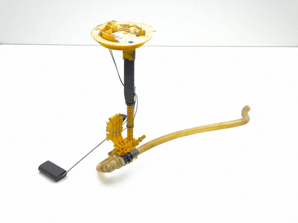 Fuel level sensor 68140318AC