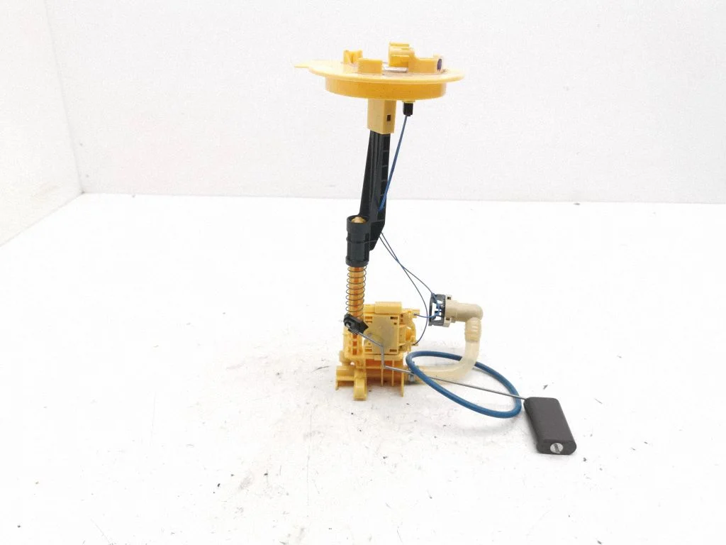 Fuel level sensor 68140318AC