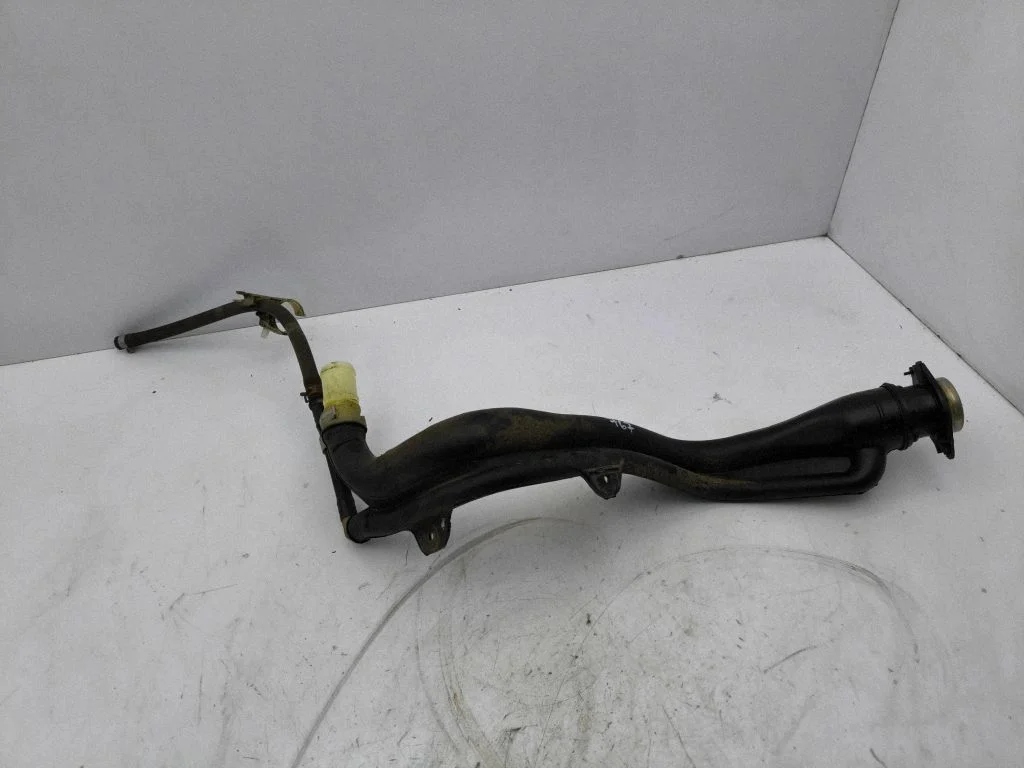 Fuel tank filler neck pipe 4093102
