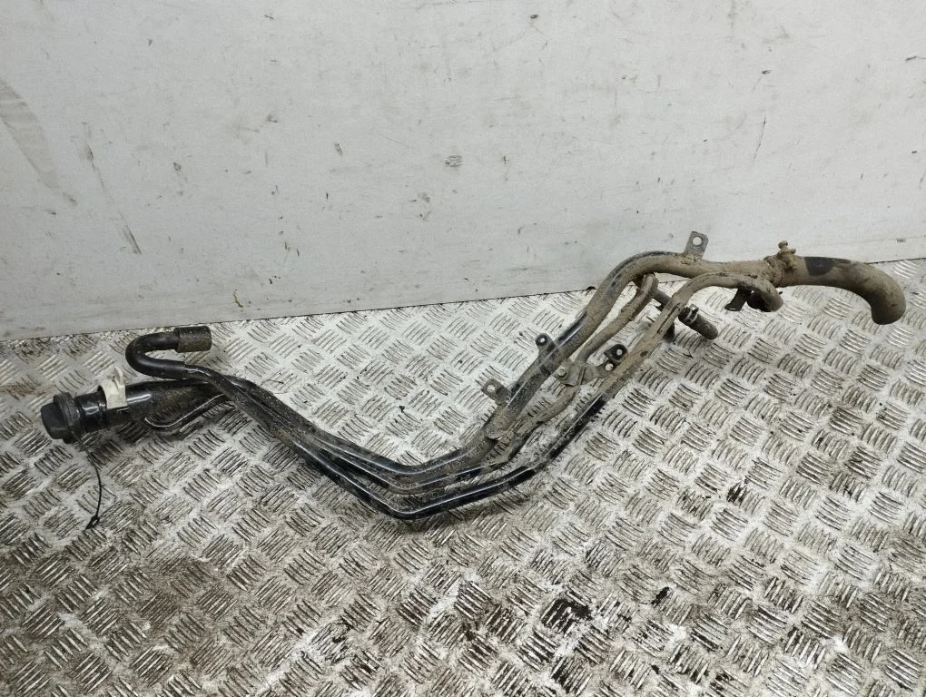 Fuel tank filler neck pipe