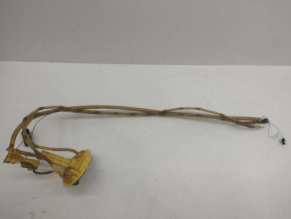Fuel level sensor 04578264AB