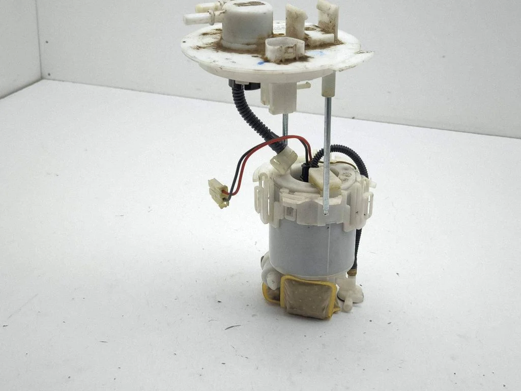 Kütusepump (paagis) 31110CM100