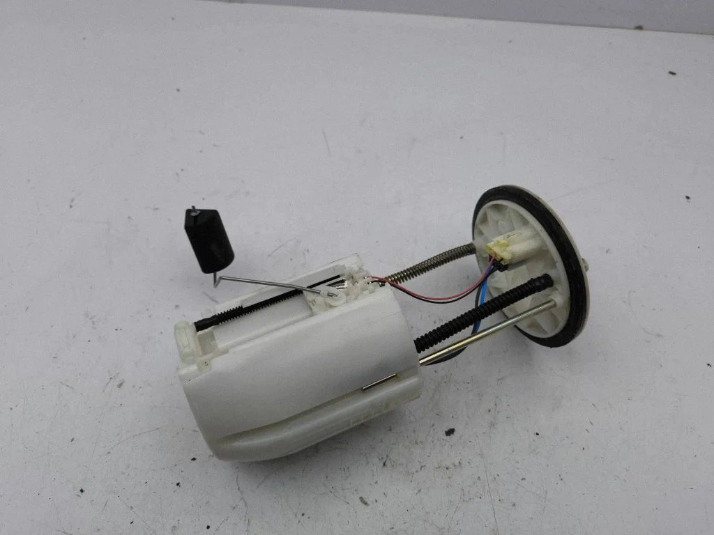 In-tank fuel pump 1760A395