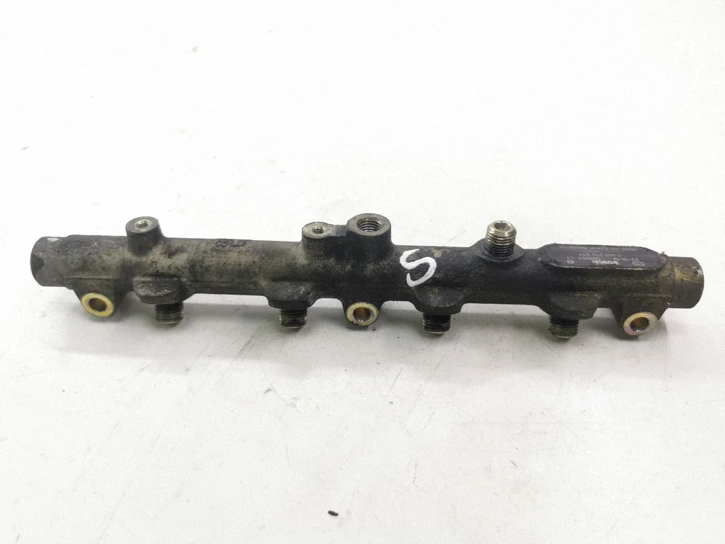 Fuel main line pipe
