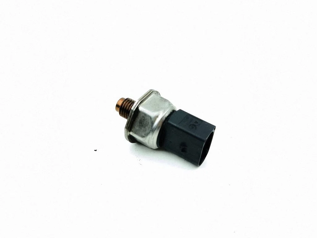 Kütuse rõhuandur 9307Z521A