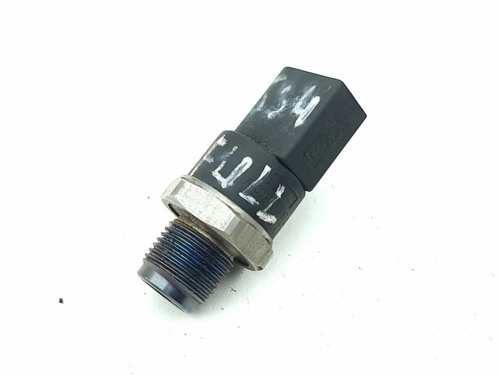 Fuel pressure sensor 0281002504