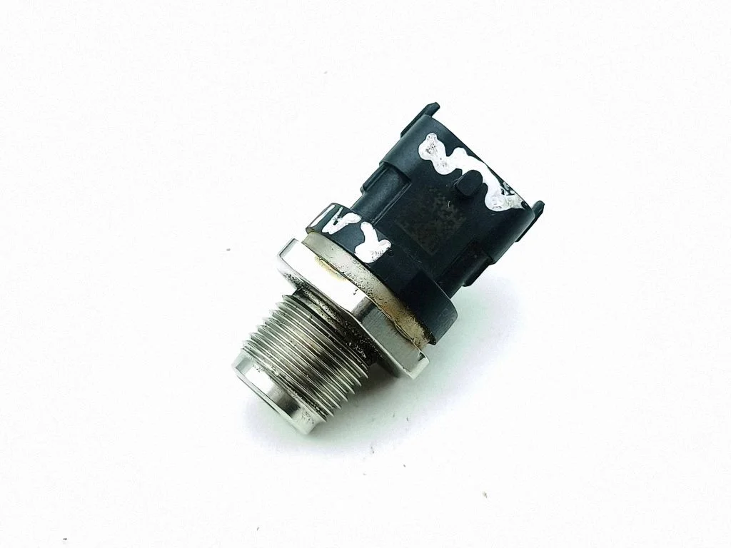 Fuel pressure sensor 0281002863