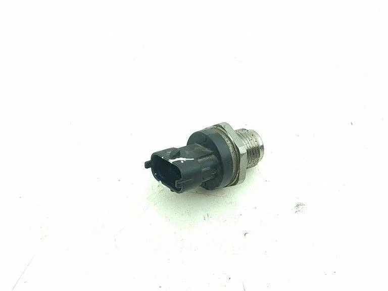 Fuel pressure sensor 0281006164