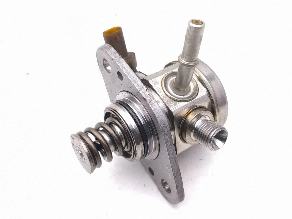 Kütuse kõrgsurvepump 9841157780