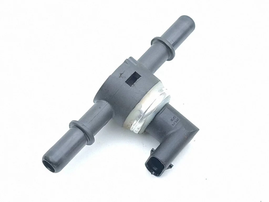 Fuel pressure sensor Y9795279902