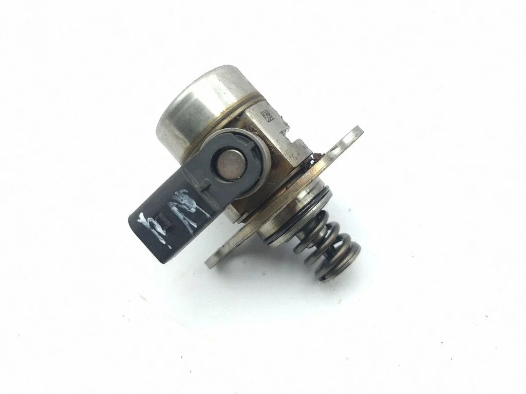 Fuel injection high pressure pump 05E1270270