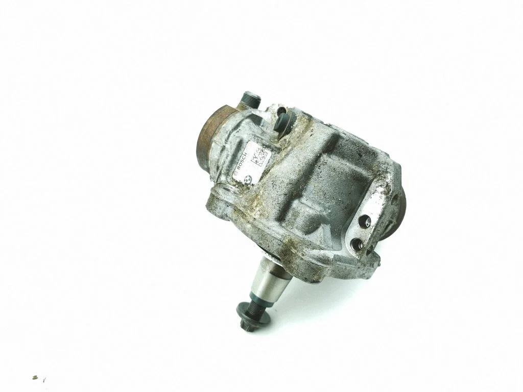 Fuel injection high pressure pump 0445010638