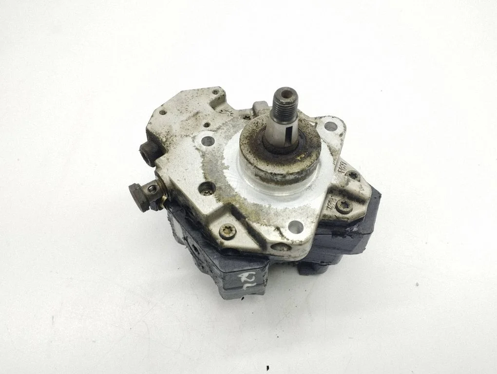 Fuel injection high pressure pump 17826898