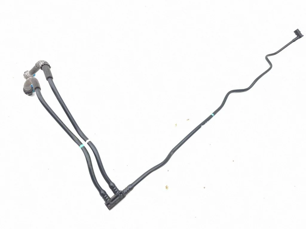 Fuel line pipe SANOH220