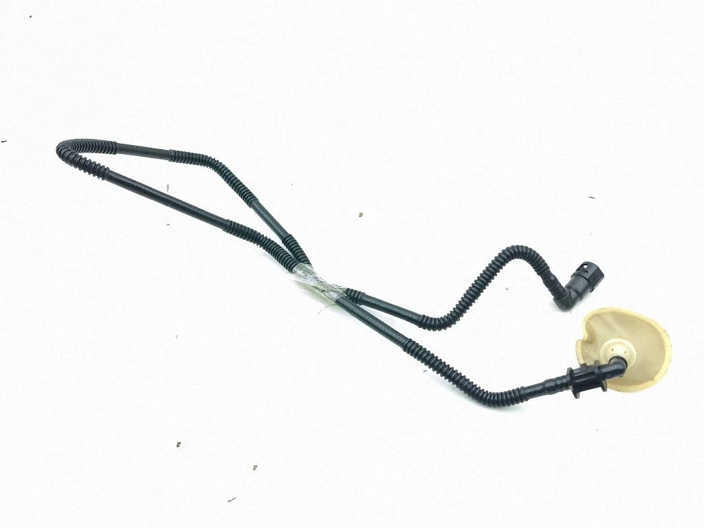 Fuel line pipe