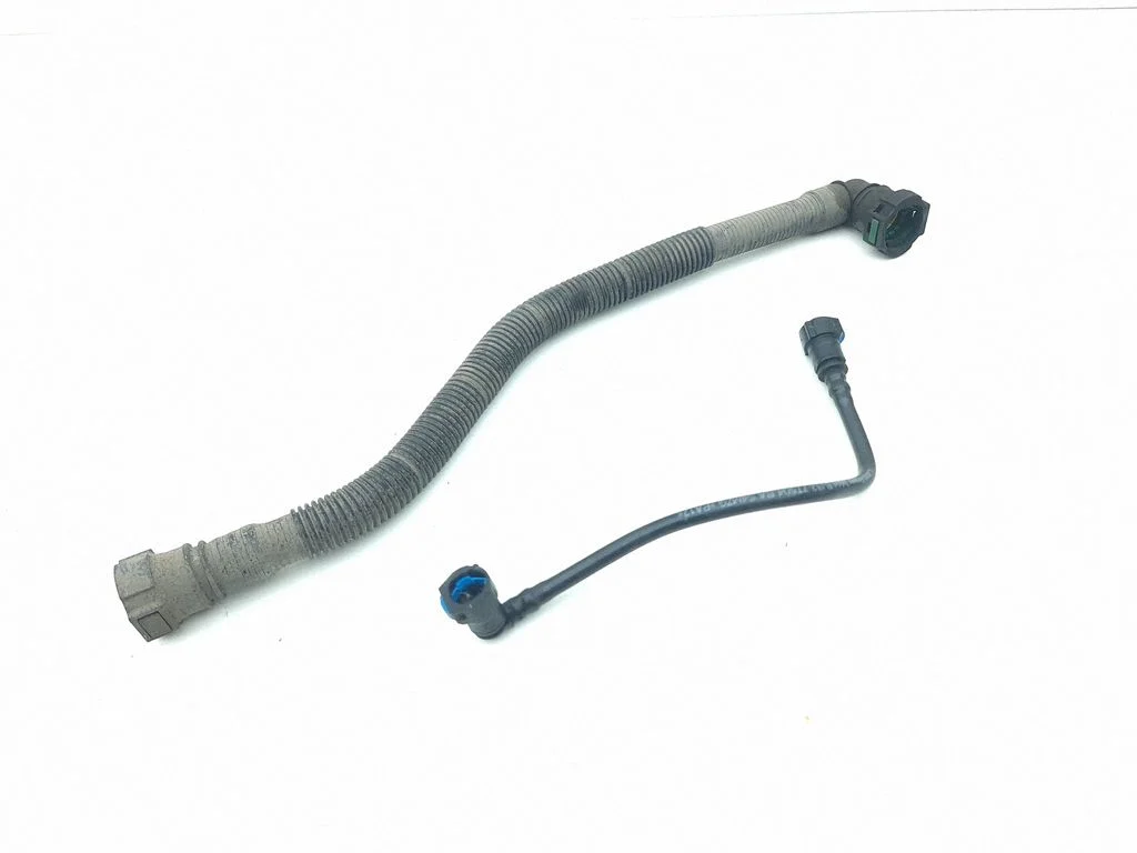 Fuel line pipe BJ327T504BA