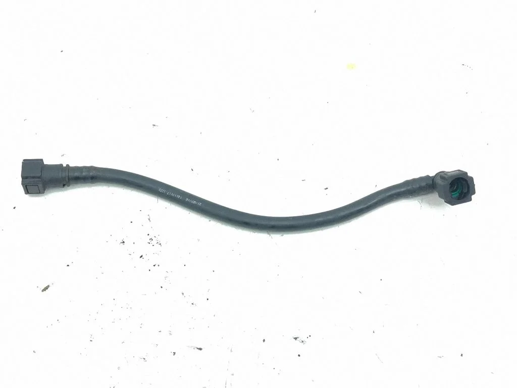 Fuel line pipe