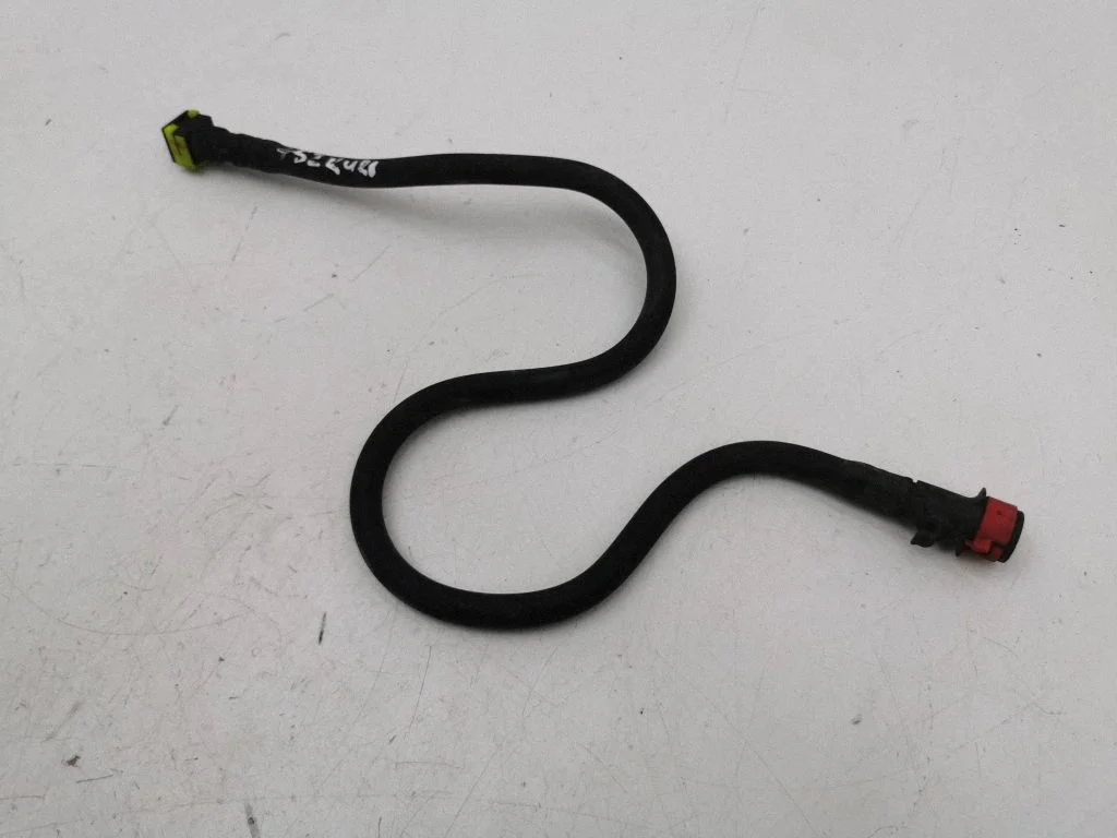 Fuel line pipe