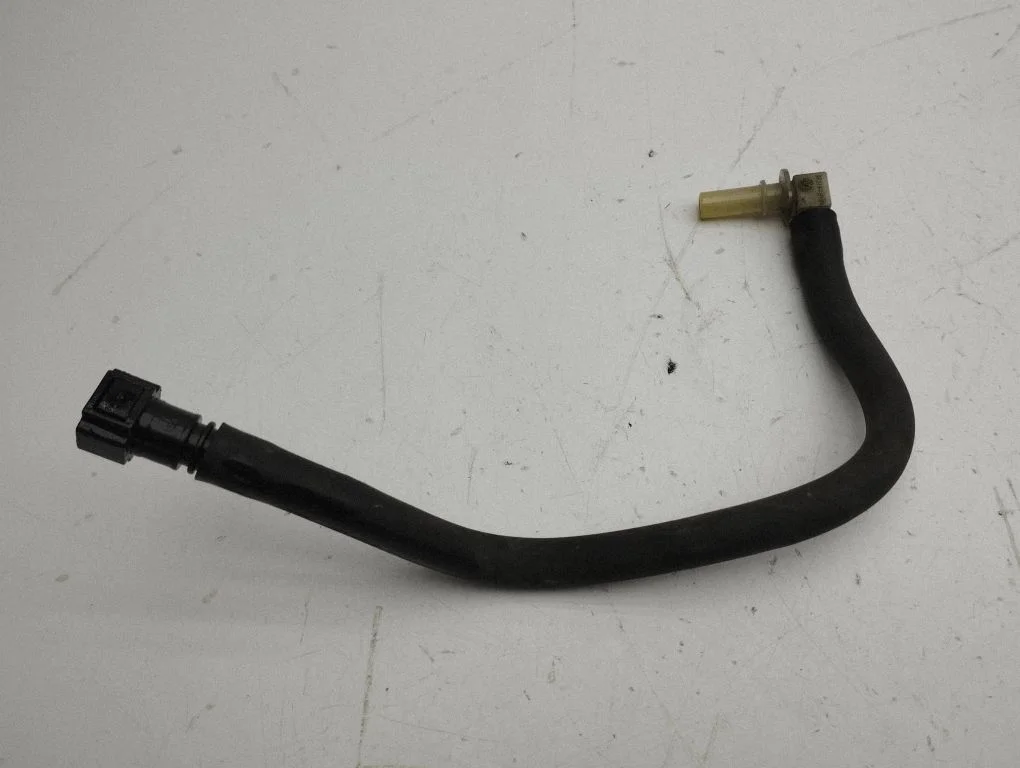 Fuel line pipe