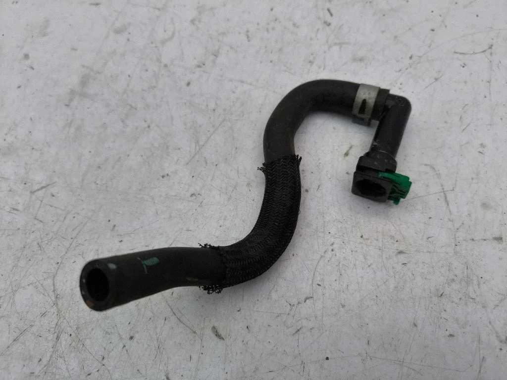 Fuel line pipe