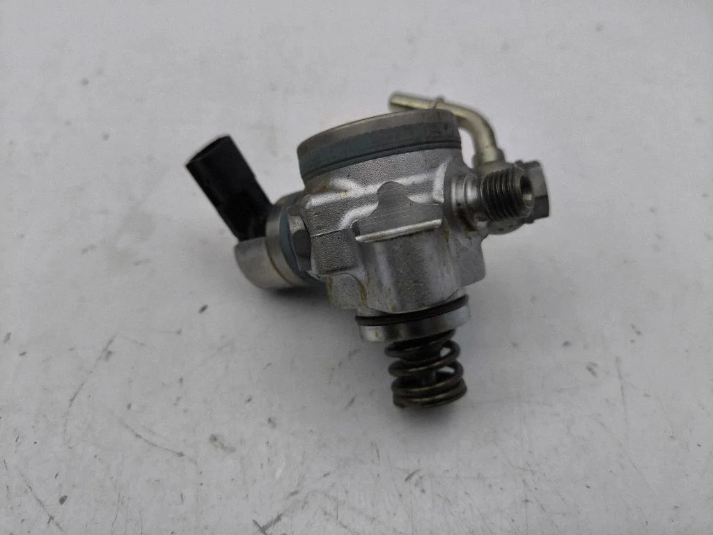 Fuel injection high pressure pump SM296100