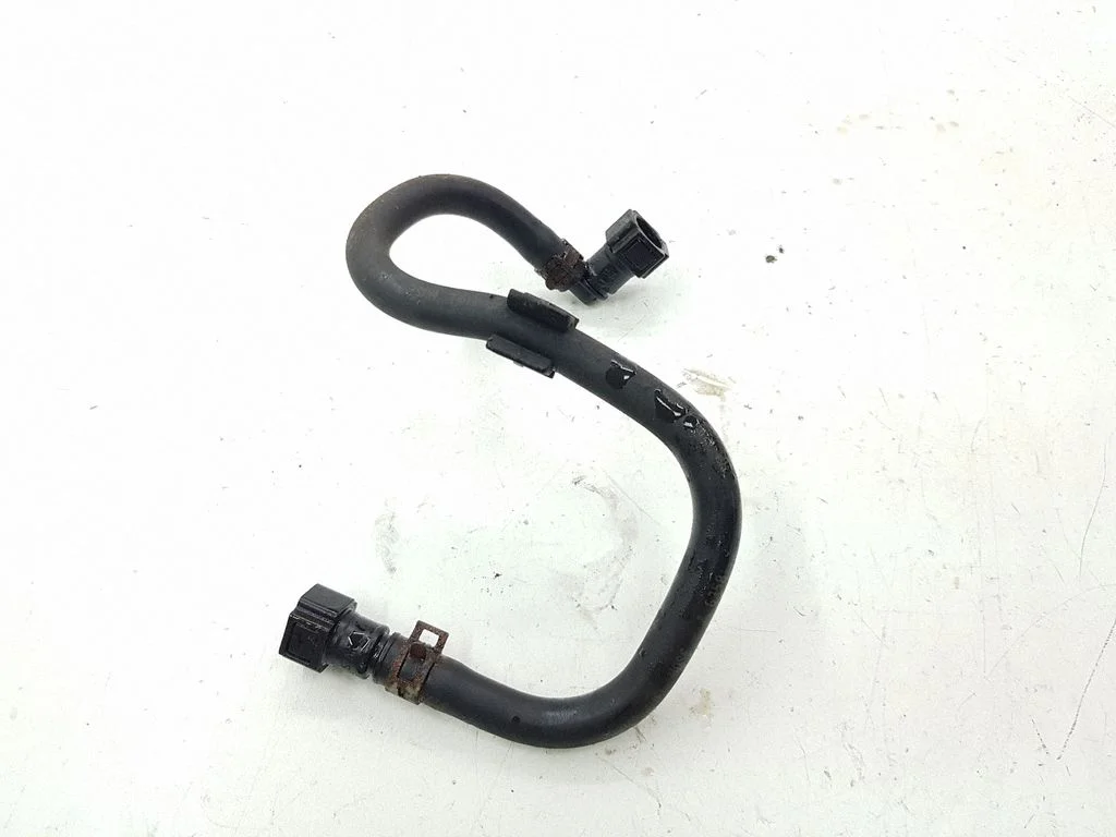 Fuel line pipe