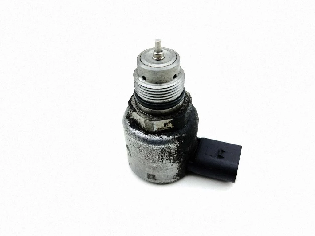 Kütuse rõhuregulaator 9307Z522A00