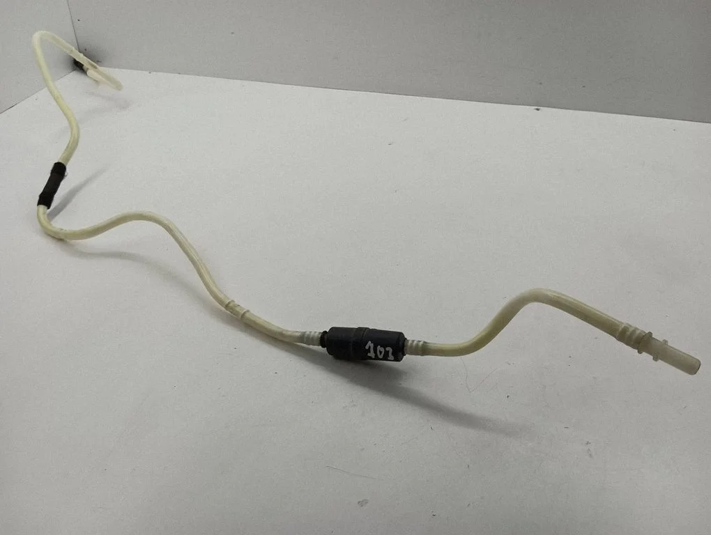 Fuel line pipe 1S0201277