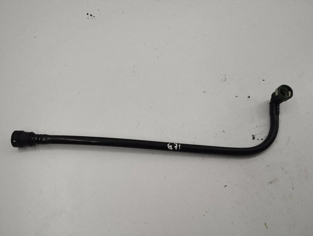 Fuel line pipe 7610283
