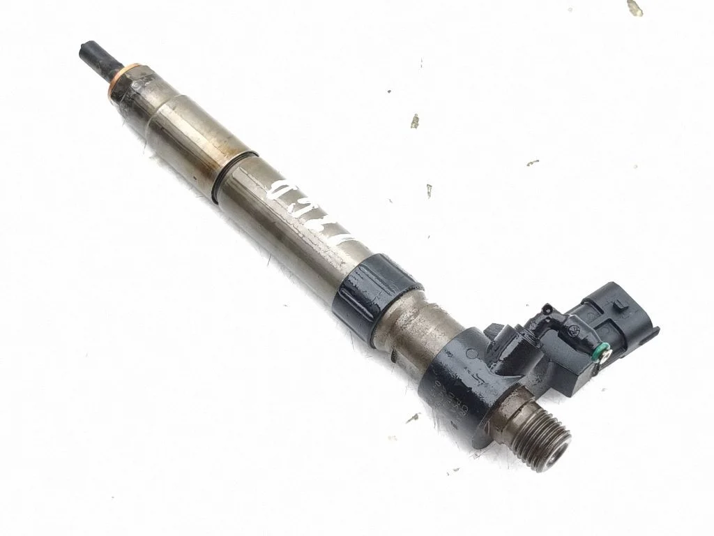 Fuel injector 9659228880