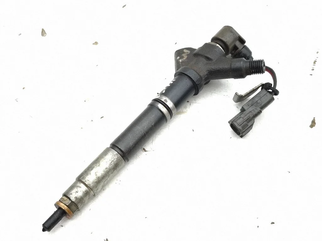 Fuel injector 2367026020