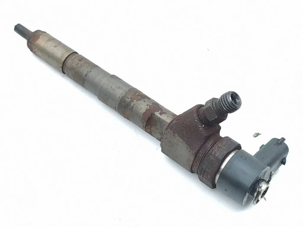 Fuel injector 0445110419