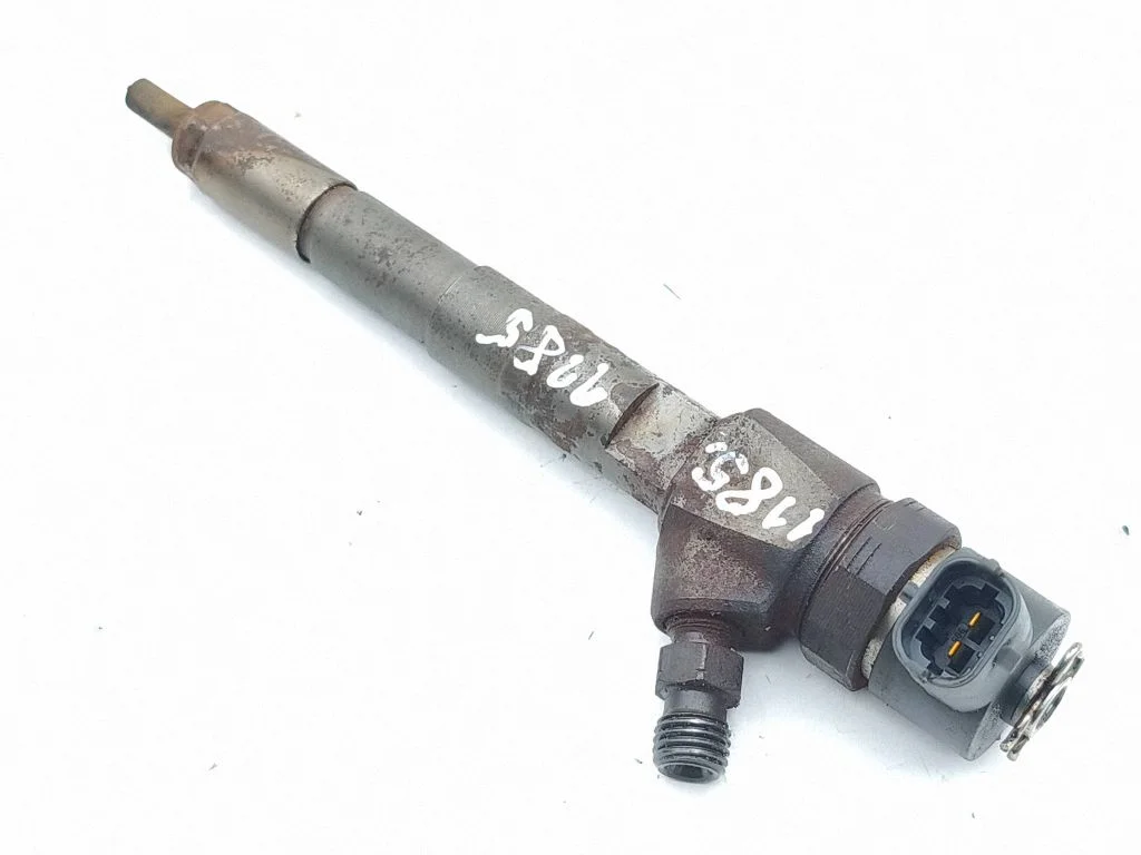 Fuel injector 0445110419