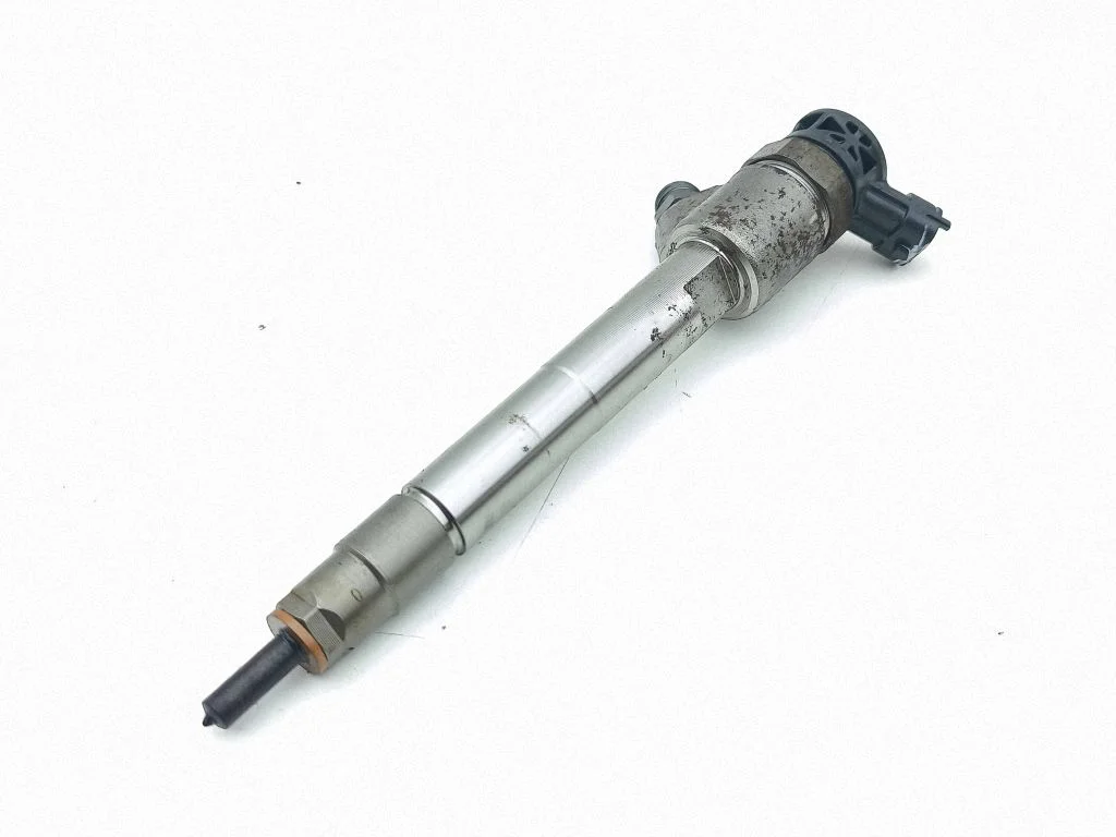 Fuel injector 0445110955