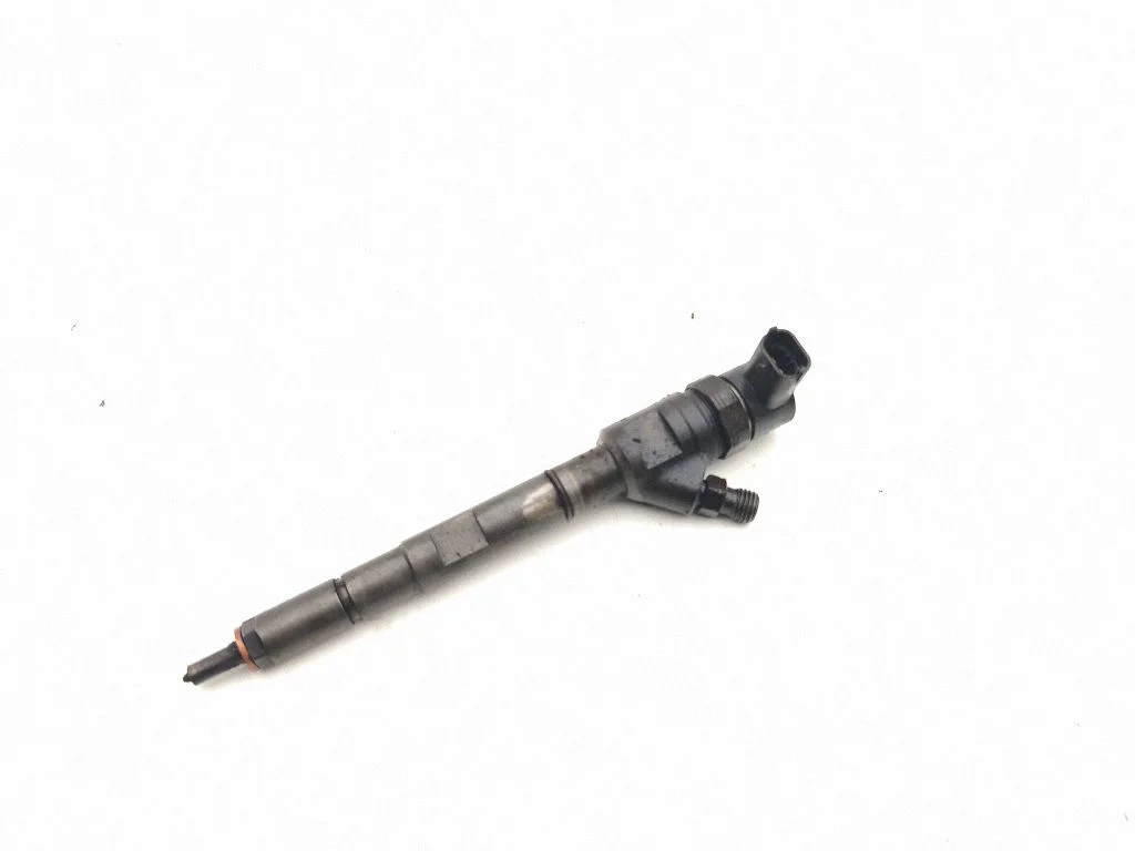 Fuel injector 0445110275