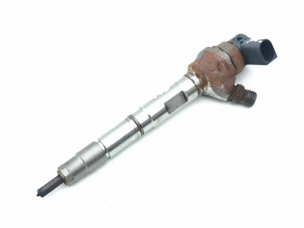 Fuel injector 0445110471