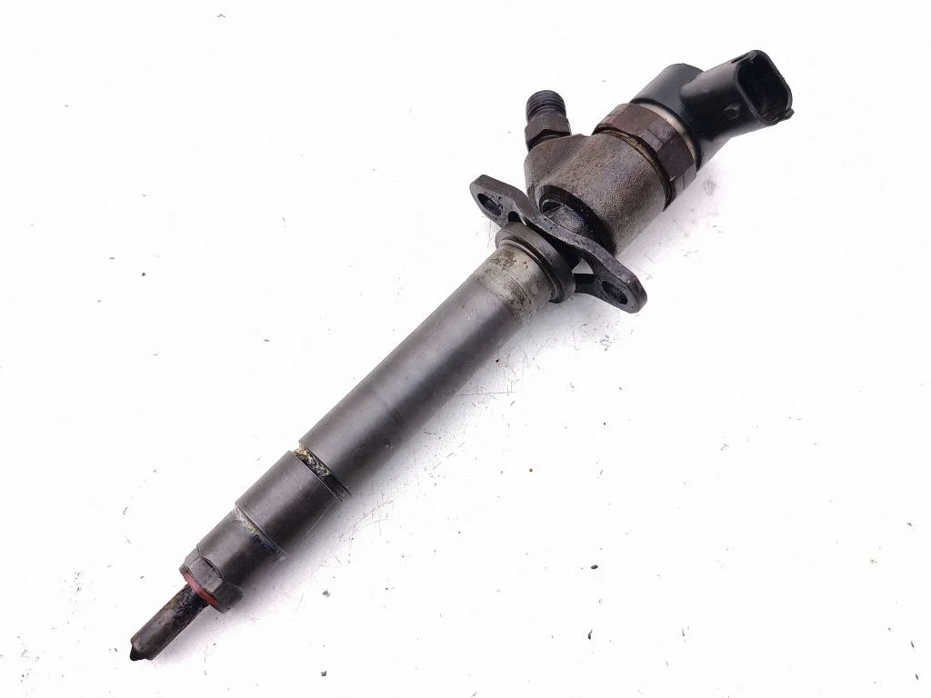 Fuel injector 0445110078
