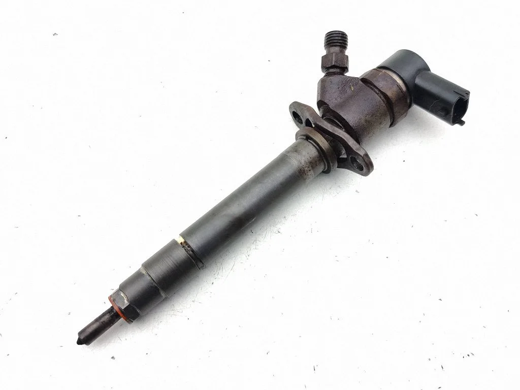 Fuel injector 0445110078